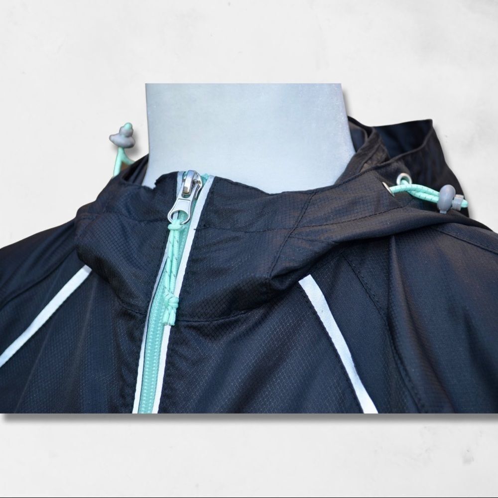 Free Country Hooded Packable Jacket - Picture 4 of 8